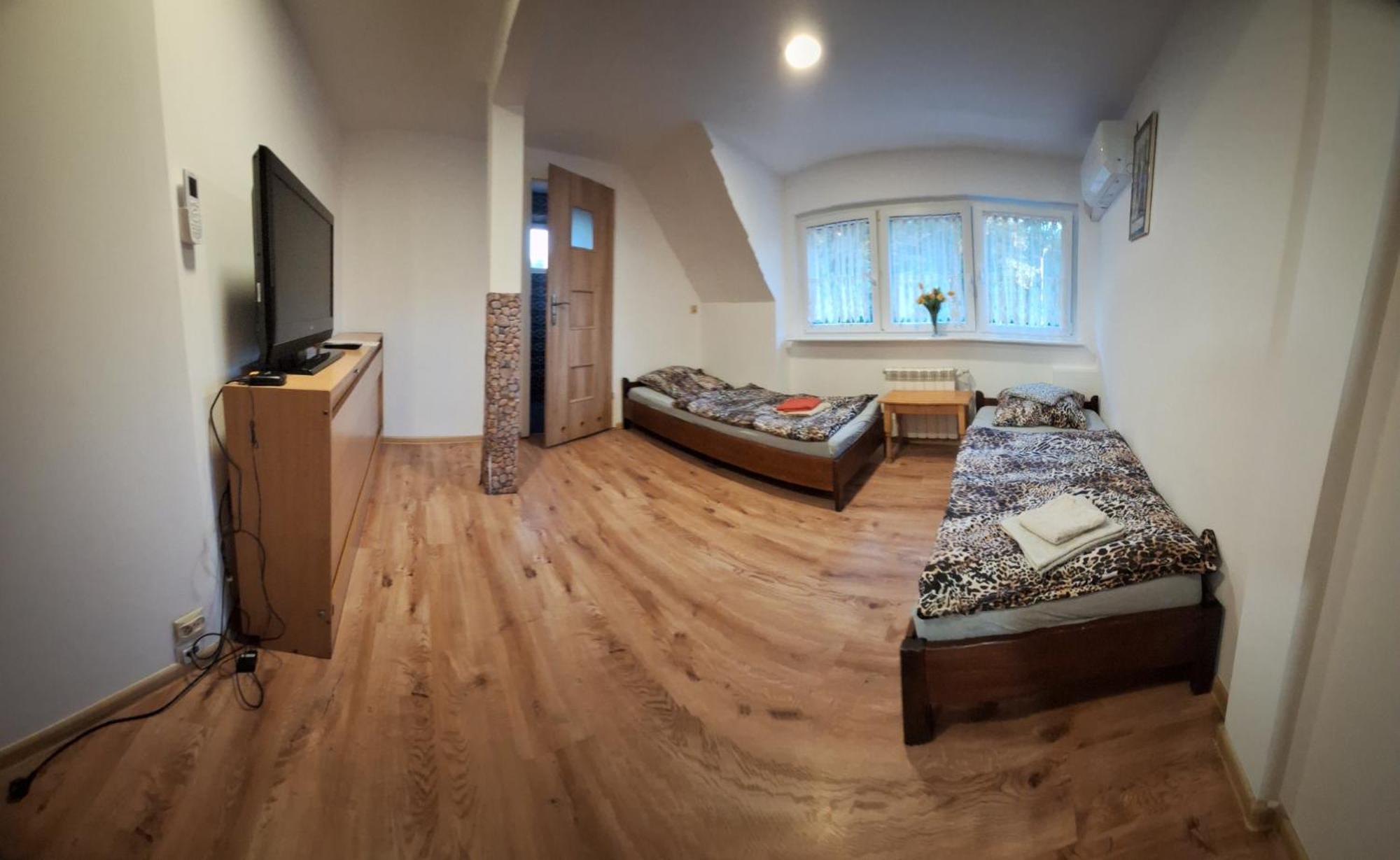 Hotel Knajpa Sorba Skwierzyna Esterno foto