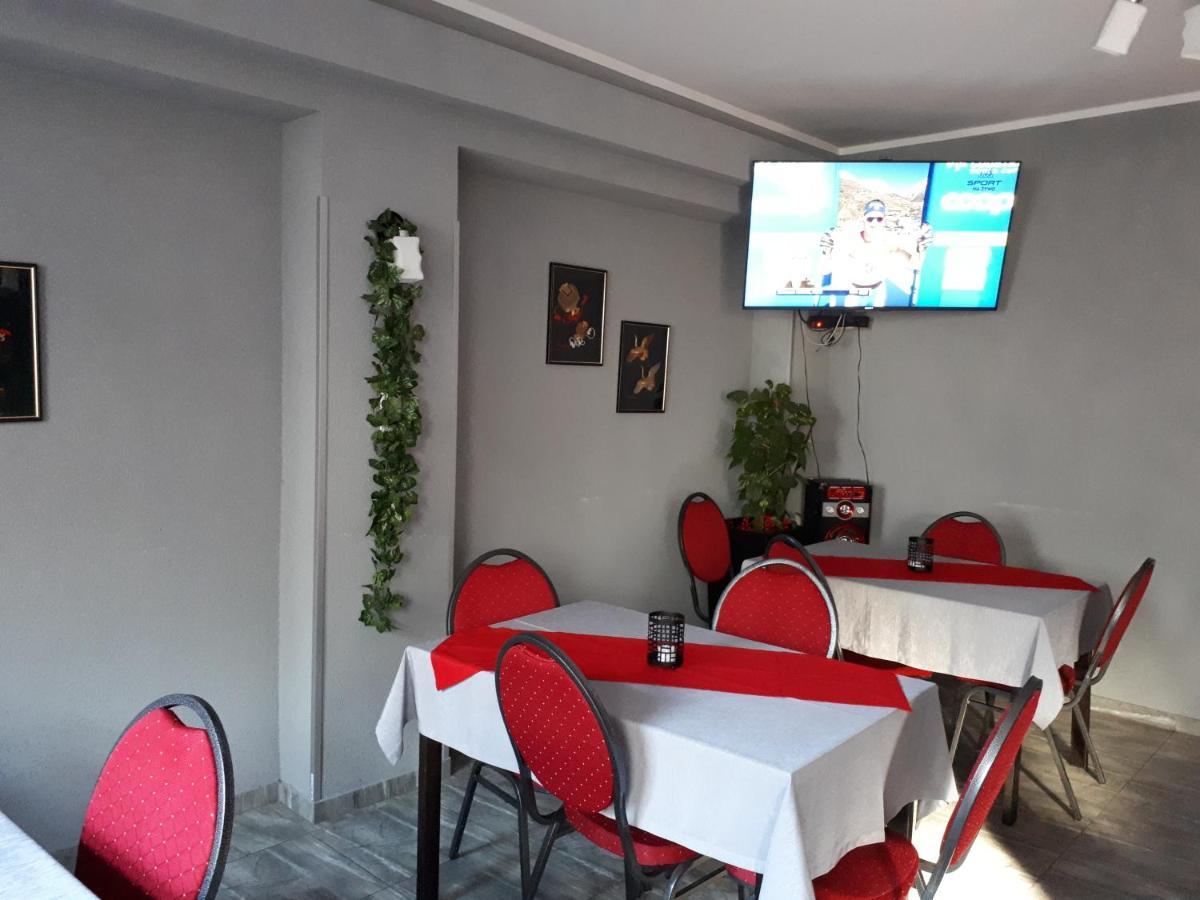 Hotel Knajpa Sorba Skwierzyna Esterno foto